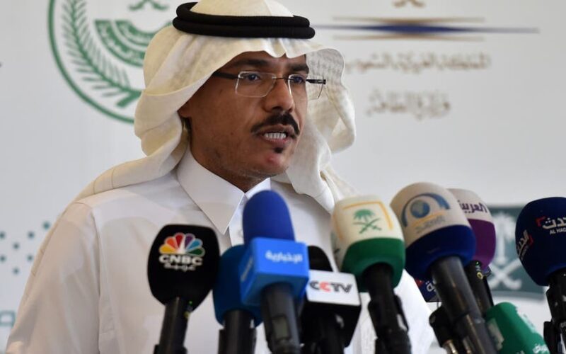 السعودية تعلن عن عشرات الإصابات بكورونا في أوساط مخالفي الإقامة