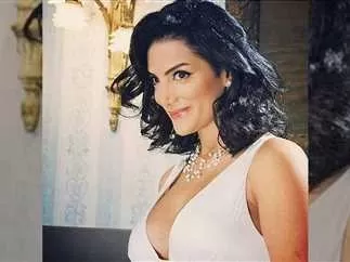 عادت لشكلها الأول.. شاهد أول ظهور لـ حورية فرغلي بعد تجميل أنفها