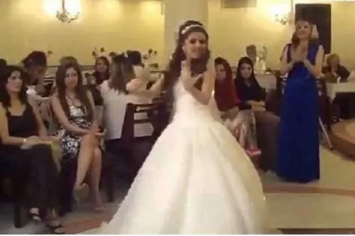 عروسة سعودية تفضح ما فعله بها زوجها واقاربه في ليلة الدخلة وتطلب هذا التعويض الصادم