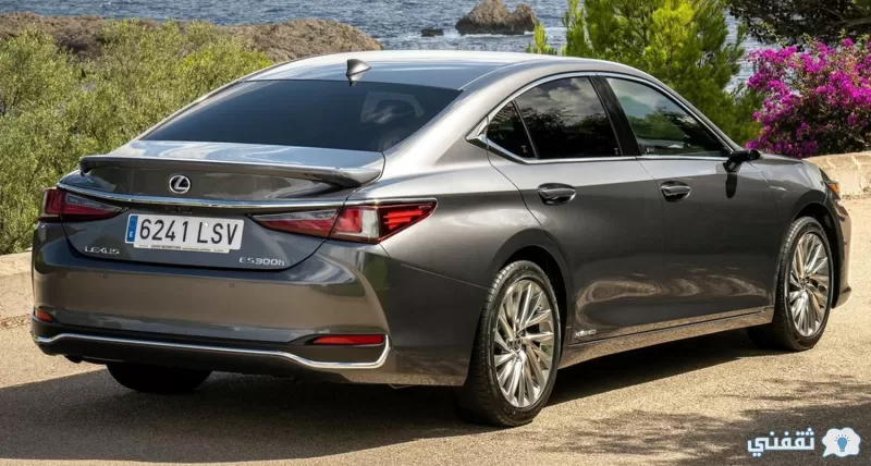 مواصفات سيارة لكزس إي اس 2022 في السعودية وأسعارها من الوكيل الحصري !!
