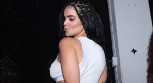 رهف القنون في صورة نارية بمايوه احمر بقطعتين تشعل الانترنت وهذا ما علقت به على مناطق جسمها الحساسة