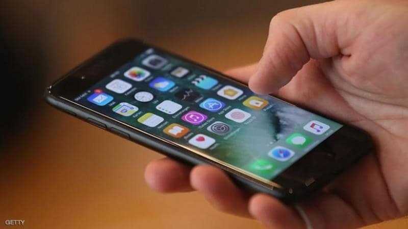 مفاجأة تكنولوجيا مذهلة تستطيع من خلالها تحول هاتفك الأندرويد إلى أحدث آيفون والسعر .. أقل من دولار ؟