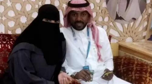 فيديو لأم سعودية تقدم ابنتها مجاناً لمشهور سناب شات سعودي والفيديو يكشف تفاصيل صادمة