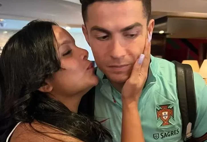 رونالدو يرد على ادعاء فتاة الدخول معها في علاقة جنسية.. والأخيرة تنشر الدليل القاطع (صور)