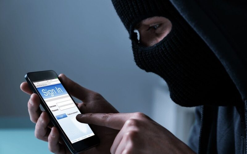 10 خطوات لحماية هاتفك الذكي من التجسس والاختراق