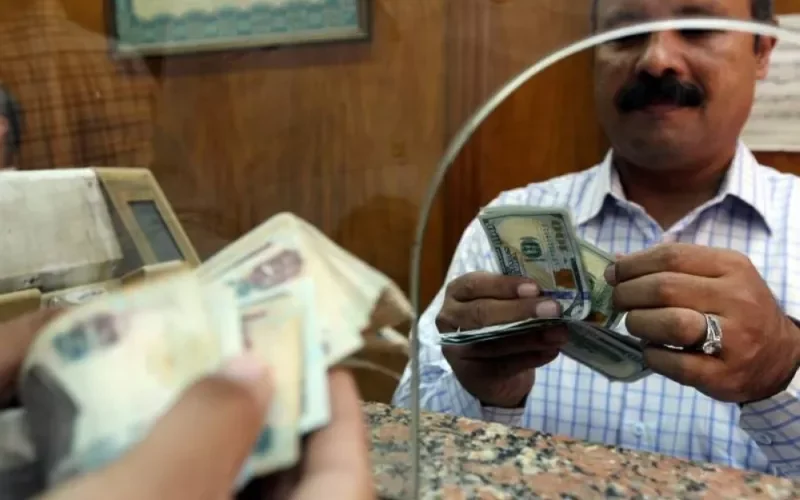 سعر صرف جديد الان للدولار مقابل الجنيه المصري في السوق السوداء