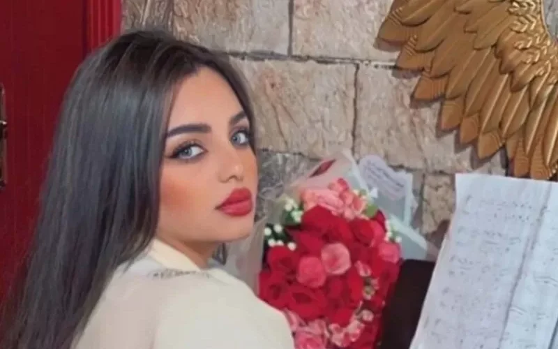 شاهد: السعودية رهف القحطاني تعتذر وتبكي لمتابعيها بعد نشرها فيديو مثير للسخرية