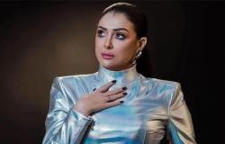 غادة عبد الرازق بملابس النوم في كواليس “حفلة 9”