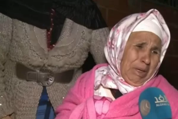 فيديو مؤلم لحظة تلقي والدة ريان خبر وفاته داخل البئر