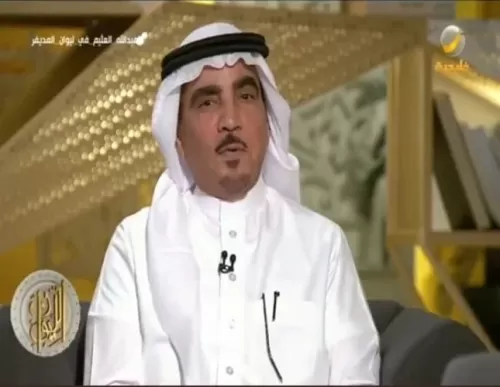 بالفيديو: عبدالله العثيم‬⁩ يروي قصة خلافه مع والده بعدما أغضب والدته وانتقامه منه بإغلاق أحد المحلات