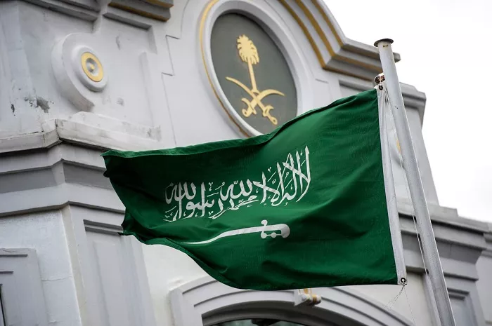 السعودية تلغي توطين هذه المهنة التي يصل راتبها الى 12 الف ريال وتسمح للوافدين بالعودة للعمل فيها بدون كفيل