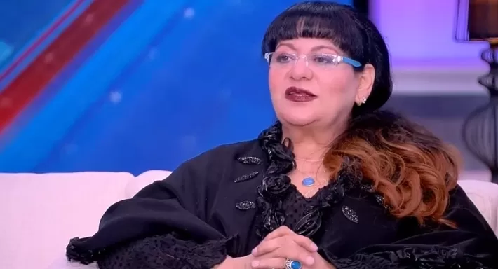 شاهد بالفيديو فريدة سيف النصر: كنت أصلي أنا ونورا أربعين ركعة بعد المشاهد الساخنة والممايوهات