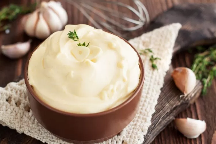 فوائد مذهلة  عند تناول هذه الخلطة الرهيبة ..تمنع إرتفاع ضغط الدم وتنظمه وتخفض مستوى الكولسترول وتعالج الإمساك وتكافح ظهور علامات التجاعيد عند التقدم في العمر