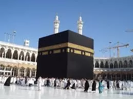 فيديو جديد وواضح للتعامل النوعي للأمن السعودي في الحرم المكي مع المسلح الذي حاول تنفيذ عمل ارهابي .. شاهد