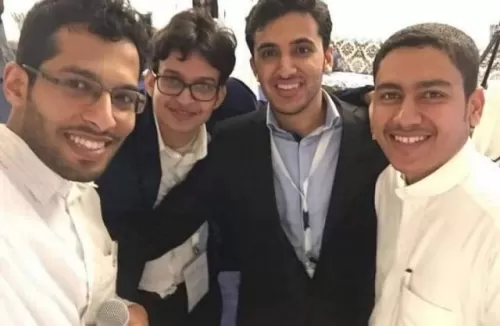 صدمة بعد اعلان وفاة مفاجئة لدكتور يمني شهير في السعودية .. اسم وصورة