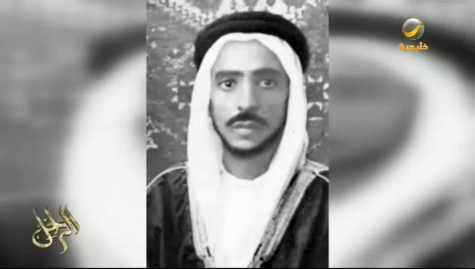 محطات من حياة أول وزير مالية للمملكة: استدعاه الملك عبدالعزيز للعمل لديه بعدما سدد ديونه وهكذا كان يؤمّن احتياجات الحكومة -فيديو