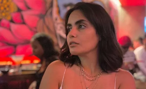 أمل الشهراني تصف حبيبها بالصخرة والصلب والقوي وتصدم الجميع بجنيسته