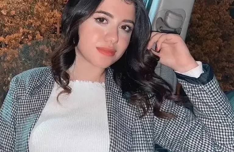 طالب يذبح زميلته أمام جامعة المنصورة : تفاصيل الجريمة بالكامل