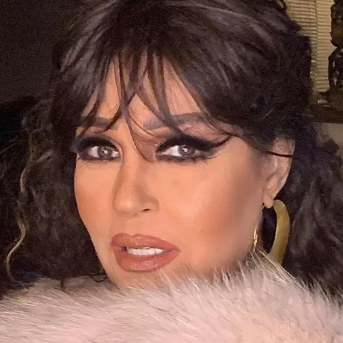 صدمة بعد الكشف عن حجم ثروة الراقصة فيفي عبده والتي كسبتها من هز الوسط واشياء اخرى .. تفاصيل وارقام صادمة