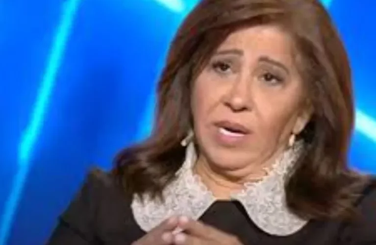 توقعات صادمة لـ ليلى عبد اللطيف لعام 2022 عن لبنان: “الدولار سيتخطى الـ 50 الفا”.. فيديو