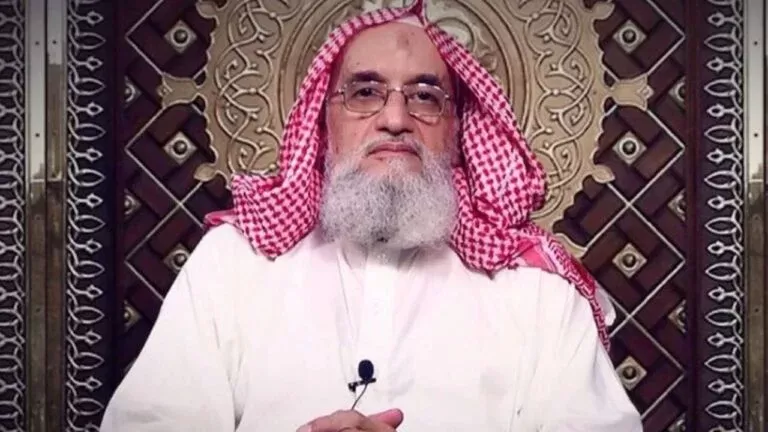 تعرف على الخطأ الفادح الذي ارتكبه الظواهري وكان سبباً في اكتشاف مكانه