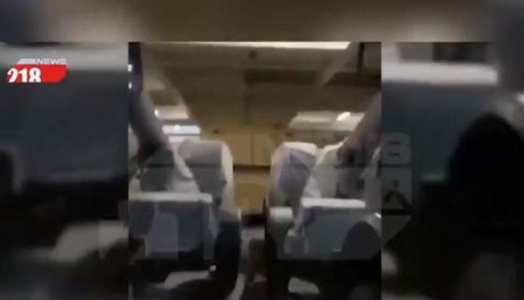 شاهد.. لقطات مسربة تظهر وصول آليات عسكرية تركية لميناء طرابلس بليبيا