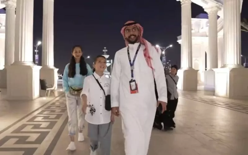 شاهد: أحدث ظهور للطفل السوري الذي تمنى لقاء رونالدو أثناء الزلزال بعد وصوله إلى الرياض.. مفاجأة كانت تنتظره