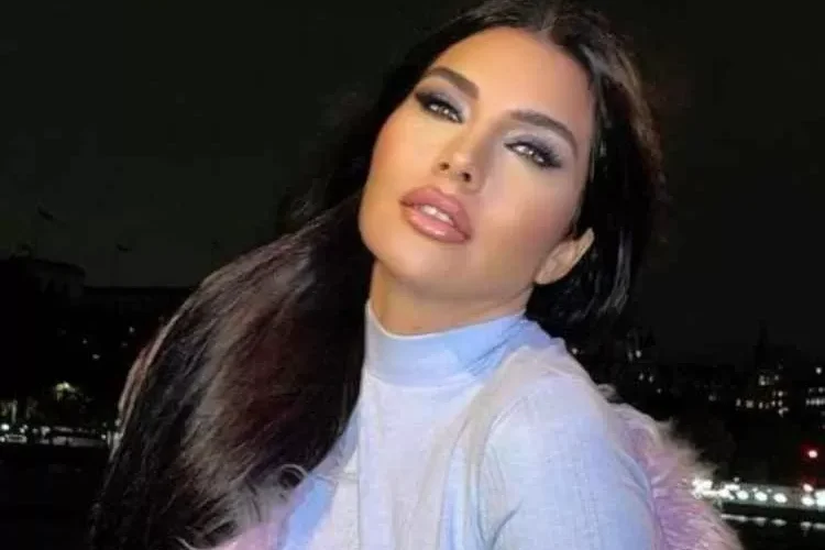 شاهد لاميتا فرنجية تستعرض تاتو في مناطق حساسة جداً