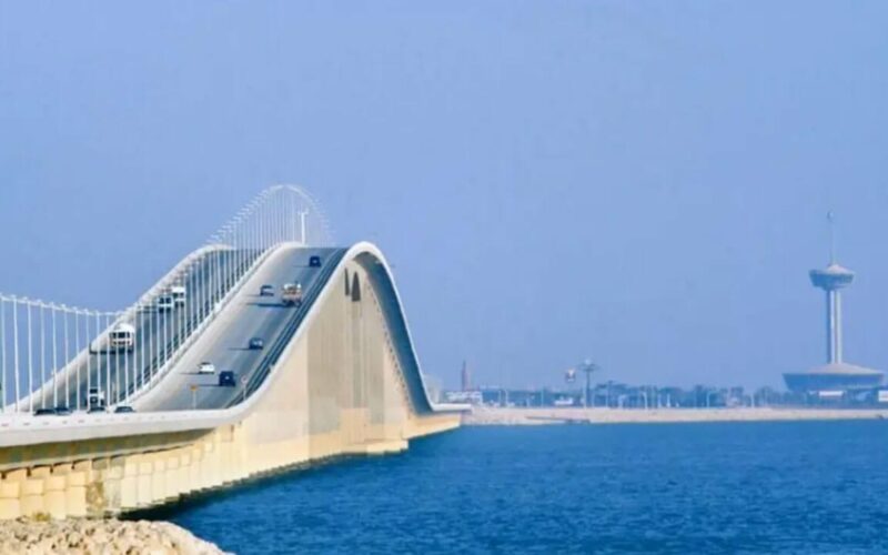 شاهد كيف ازدحم جسر الملك فهد بين السعودية والبحرين قبل انتهاء مهلة اغلاقه