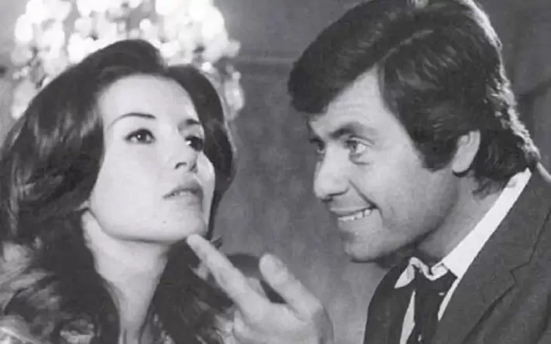 سر مكالمة نصف الليل التي انهت علاقة حسين فهمي وميرفت امين