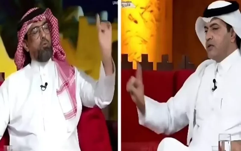 “ما نسمح لك تتجاوز على النصر”.. شاهد: ملاسنة بين عبدالله بن زنان ودباس الدوسري على الهواء