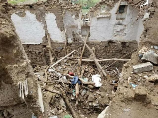 وفاة 29 مواطن جراء تهدم منازلهم بسبب الأمطار الغزيرة في هذه المحافظة اليمنية