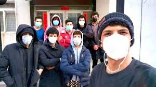 لماذا فضل طلاب اليمن البقاء في بؤرة ”كورونا” وعدم المجيء الى ”الامارات”؟