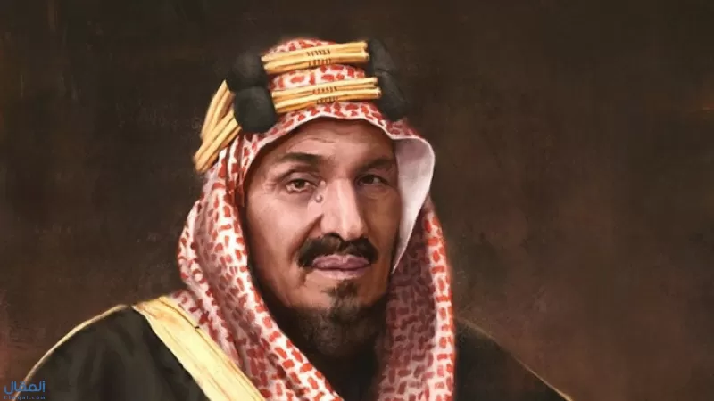 شاهد صورة الملك السعودي عبد العزيز قبل وفاته ب 3 أشهـر يعطي قنينة لرئيس مصر والمفاجأة في محتواها ؟