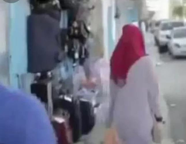 هذا ما فعله شاب مصري وسيم بفتاة سعودية استطاع ان يوقعها في فخ عجزت عن الخروج منه فكانت النهاية التي ابكت الجميع