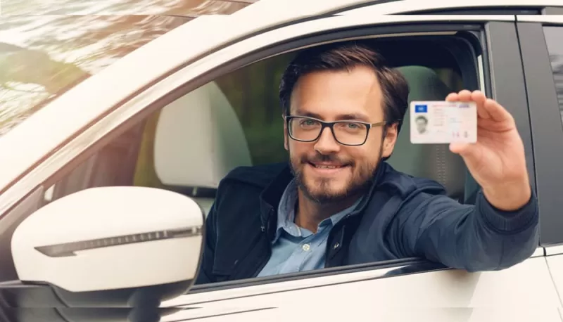 شرح طريقة تجديد الرخصة للسيارة في مصر اونلاين بدون اي تعب وكم هي الرسوم الجديدة لتجديد الرخصة في مصر؟