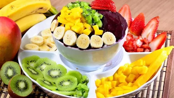 داخل قشور هذه الفاكهه اللذيذه فوائد مذهله إذا عرفتها فلن تتخل عنها بعد اليوم