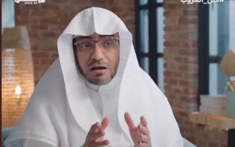 الشيخ السعودي المغامسي يحسم قضية حج المراءه بدون محرم ..فيديو