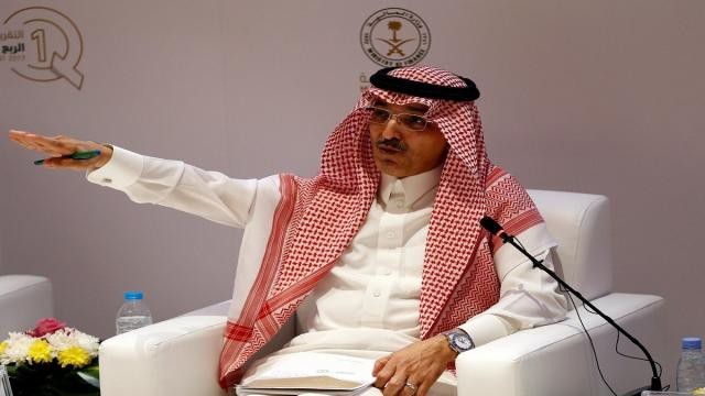 وزير المالية السعودي يتحدى مديرة صندوق النقد الدولي