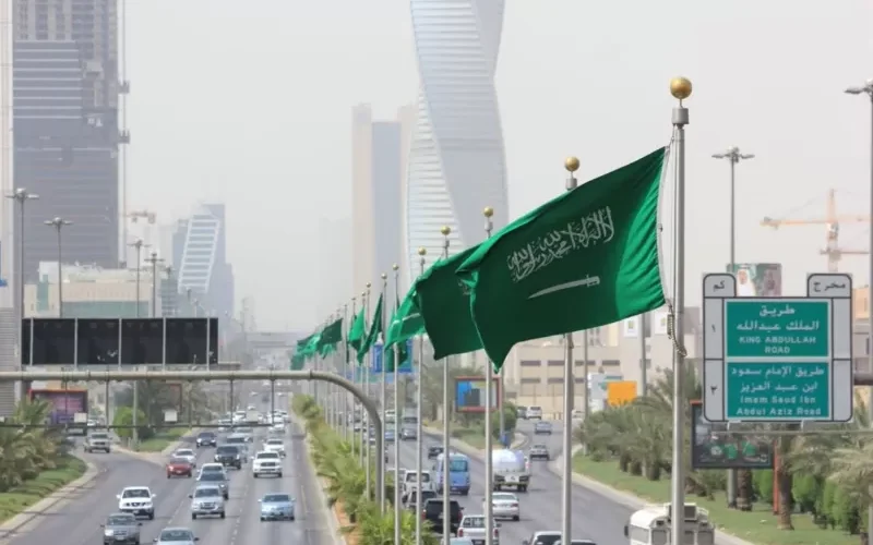 الجوازات تضع شروط وقيود جديدة للبلاغ عن هروب وافد من الكفيل في السعودية
