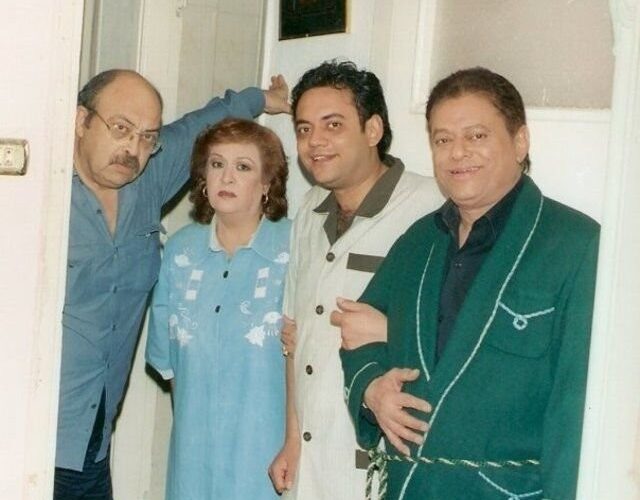 هذه هي الفنانة العربية الشهيرة التي ودعت الحياة والساحة الفنية بوفاتها المفاجئ اليوم ( صور )