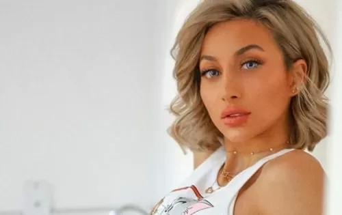 السعودية مودل روز تنهار بعد تسريب اسمها الحقيقي الذي حاولت اخفاءه