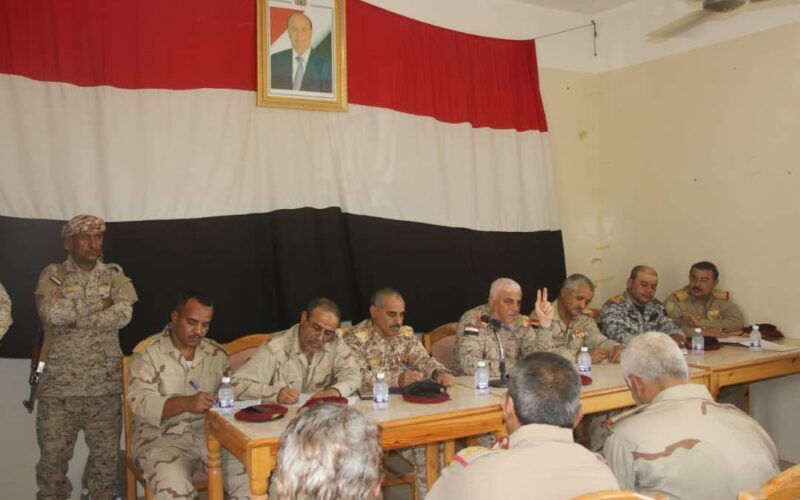 قائد المنطقة العسكرية الأولى: لن نسمح بأي تشكيلات مسلحة خارج إطار الداخلية والدفاع