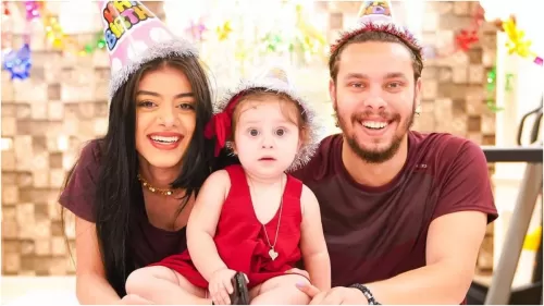 بالفيديو: احمد حسن ينشر فيديو فاضح لزوجته زينب بمناسبة العيد