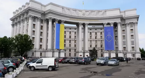 سجون للبيع في هذه الدولة