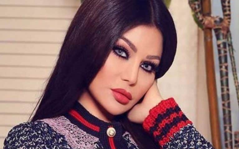 رقص على حافة الموت.. فيديو رومانسي من شرفة إيطالية