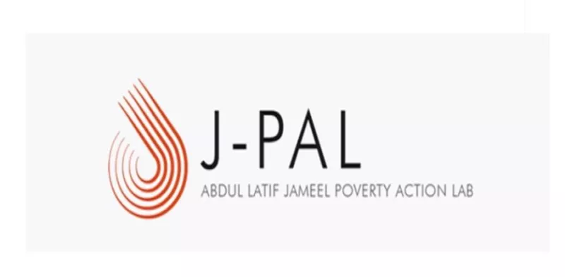 عاجل السعودية: معمل عبد اللطيف لمكافحة الفقر يُطلق برنامج زمالة للباحثين الناشئين بمجال التنمية