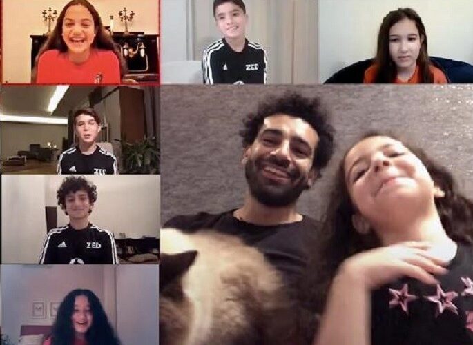 شاهد.. مكة ابنة محمد صلاح تتصدر الترند بعد ظهورها مع والدها بمقطع فيديو