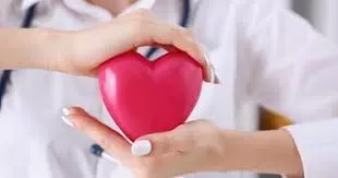 لا تقلق بعد اليوم من خطر النوبات القلبية مع كوب واحد يومياً من هذا الشمدروب اللذيذ