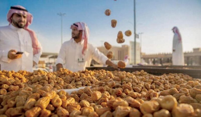 قرار سعودي بـ” بتوطين ” “9” انشطة اقتصادية جديدة ينشط فيها اليمنيون بالمملكة وحظر العمل فيها لغير السعوديين (قائمة المهن الجديدة)